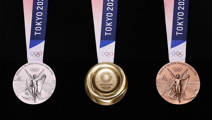 Tokyo 2020 Organizers Unveil Medals Featuring Nike, Greek Goddess of Victory